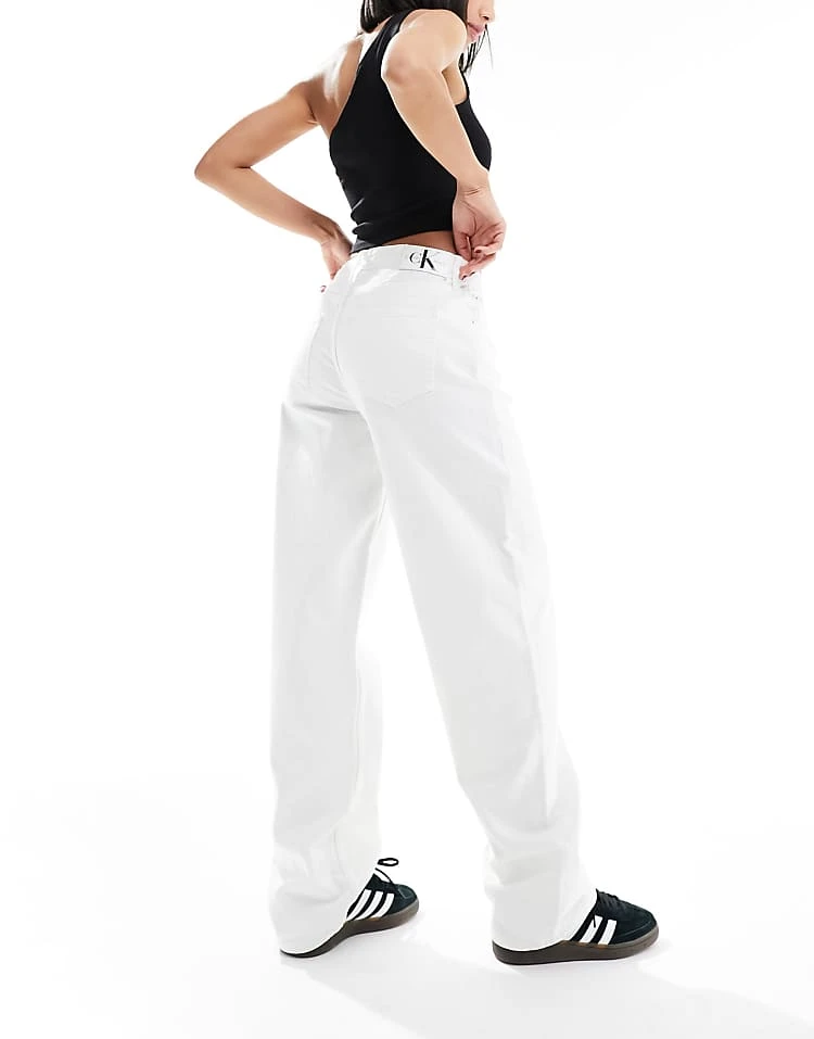 Calvin Klein Jeans 90's Straight Jean In Light Wash For Women Denim Light 4 Calvin Klein Jeans 90's Straight Jean In Light Wash For Women Denim Light - Image 4