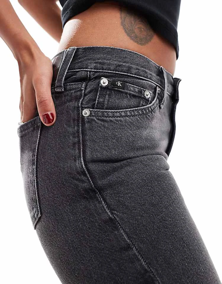 Calvin Klein Jeans Low Rise Straight Jeans In Washed Black For Women Denim Black 2 Calvin Klein Jeans Low Rise Straight Jeans In Washed Black For Women Denim Black - Image 2