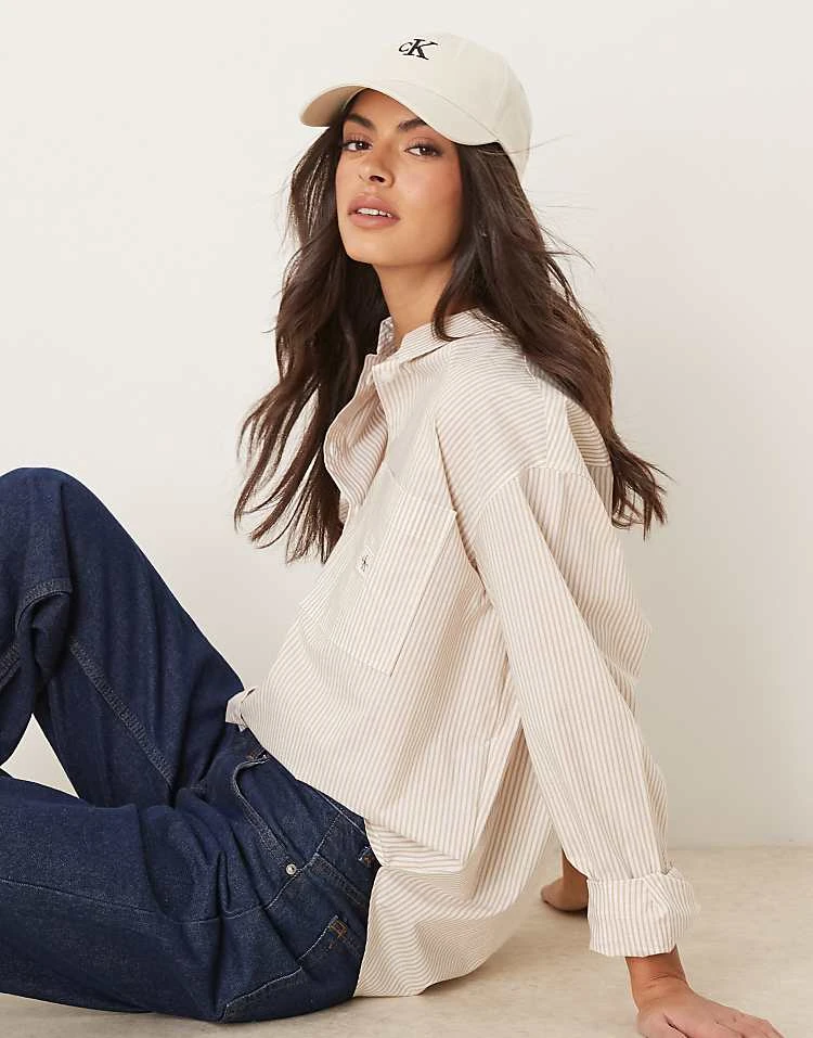 Seasonal Wardrobe Refresh: How to Transition Your Style with the Weather -Klein Clothing Shop 207745922 3