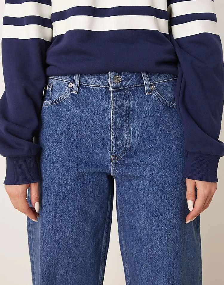 Calvin Klein Jeans 90s Loose Jeans In Mid Wash For Women Denim Medium 5 Calvin Klein Jeans 90s Loose Jeans In Mid Wash For Women Denim Medium - Image 5